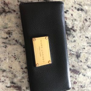 Marc Jacobs wallet
